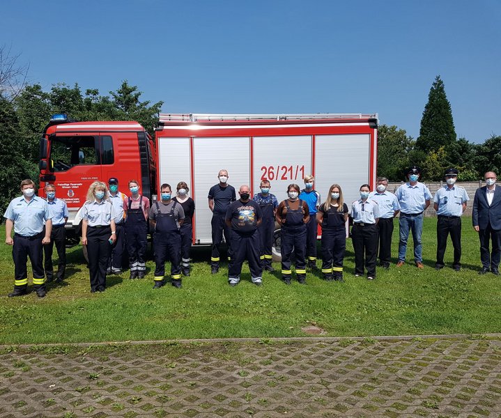 Alle Ausgebildete und Ausbilderteam